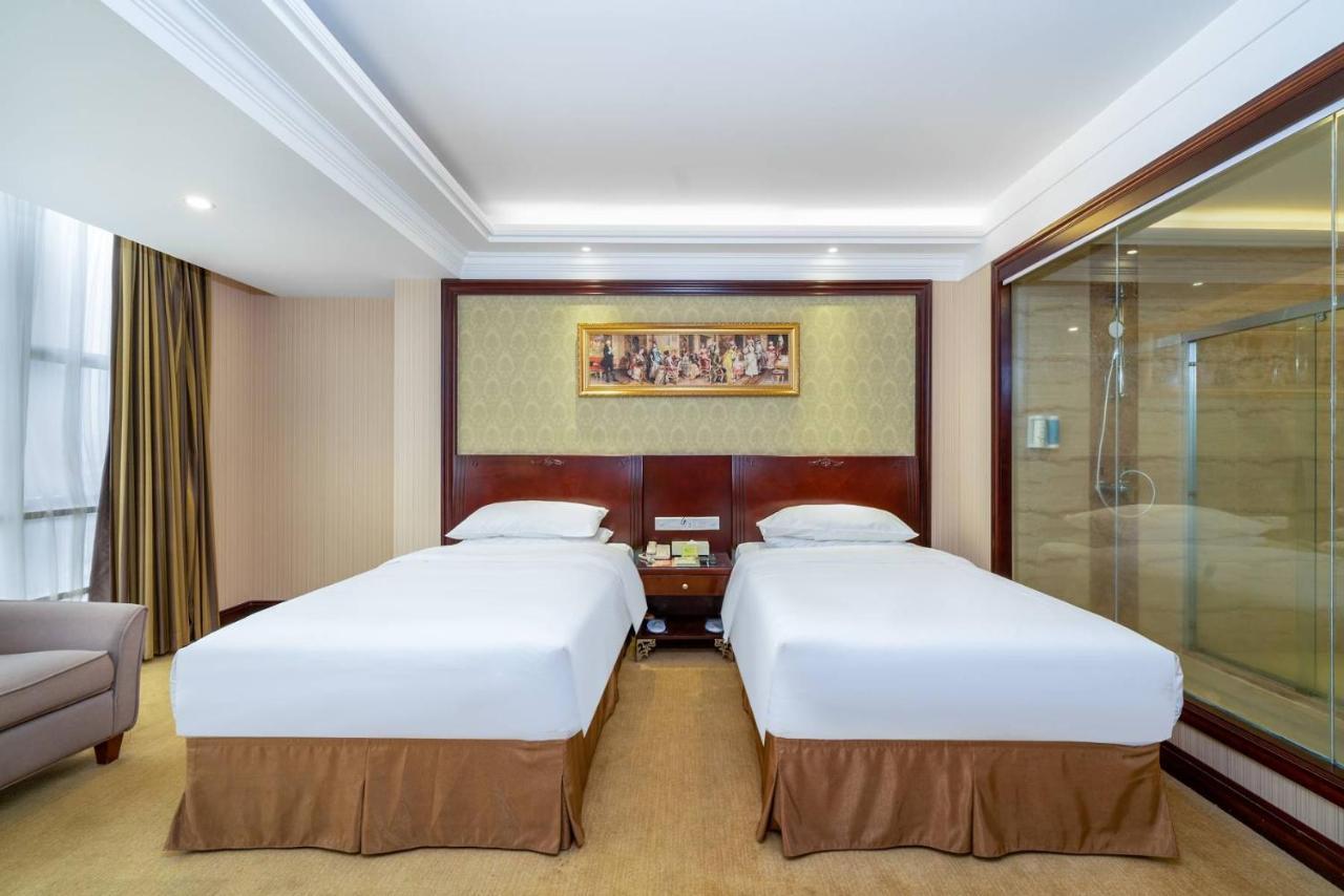 Vienna Hotel Dongguan Houjie Exhibition Center Esterno foto